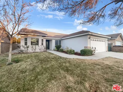 44904 Fenhold St, Lancaster, CA 93535 photo 9