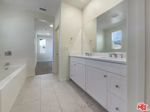 1972 Harvest Loop, Santa Paula, CA 93060 photo 28
