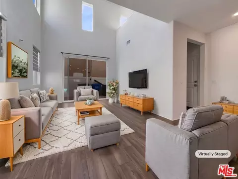 1972 Harvest Loop, Santa Paula, CA 93060 photo 2