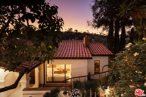 2711 Silver Ridge Ave, Los Angeles, CA 90039