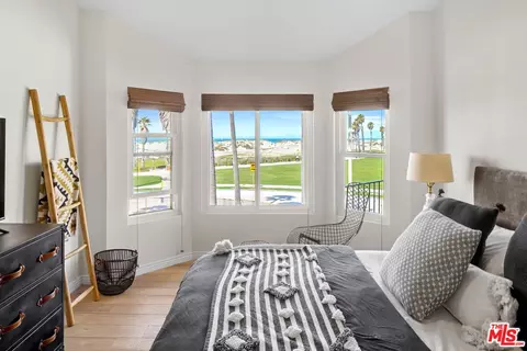 4760 San Sebastian Dr, Oxnard, CA 93035 photo 19