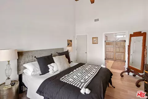 4760 San Sebastian Dr, Oxnard, CA 93035 photo 21