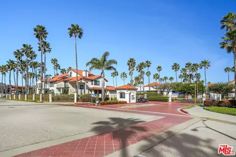 4760 San Sebastian Dr, Oxnard, CA 93035 photo 6