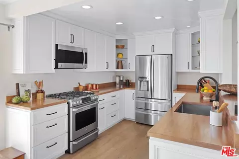 4760 San Sebastian Dr, Oxnard, CA 93035 photo 16