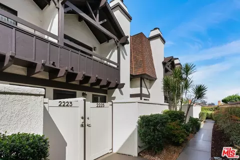 2225 Artesia Blvd #5, Torrance, CA 90504