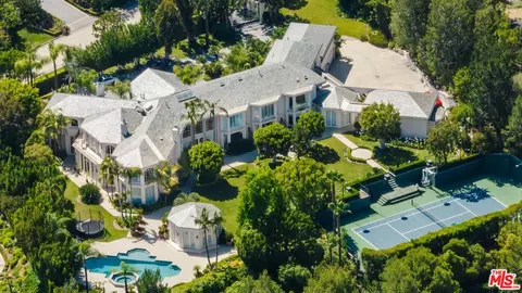 24 Beverly Park Ter, Beverly Hills, CA 90210