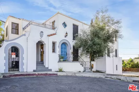 851 Serrano Pl, Los Angeles, CA 90029