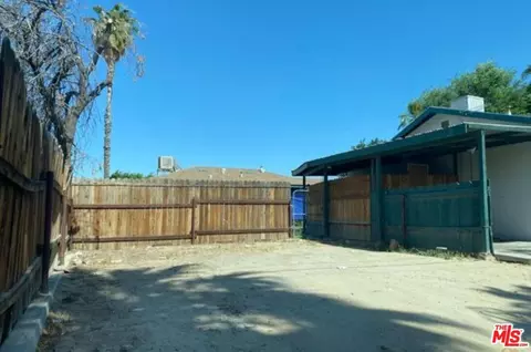 707 Harrison St, Taft, CA 93268 photo 3