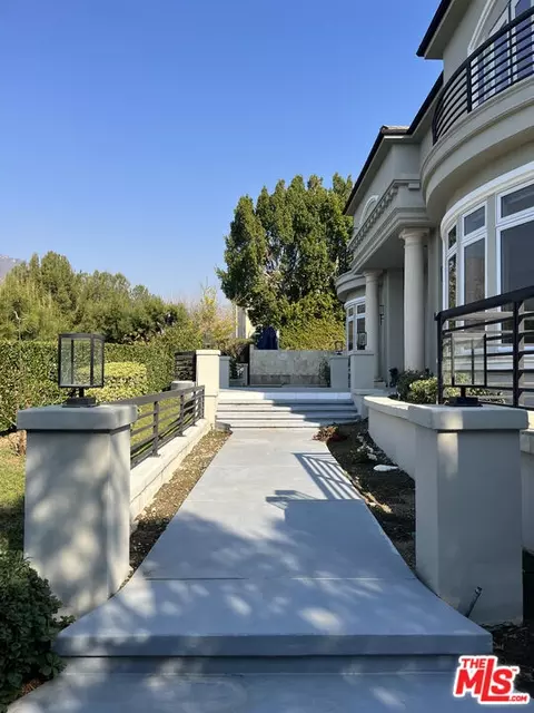 386 Torrey Pines Dr, Arcadia, CA 91006