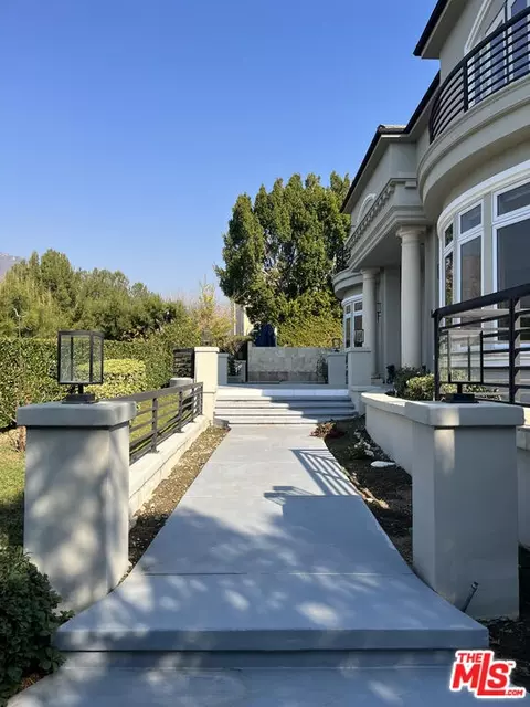 386 Torrey Pines Dr, Arcadia, CA 91006