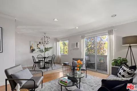 1351 N Orange Dr #201, Los Angeles, CA 90028
