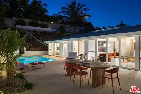 4571 Don Timoteo Dr, Los Angeles, CA 90008