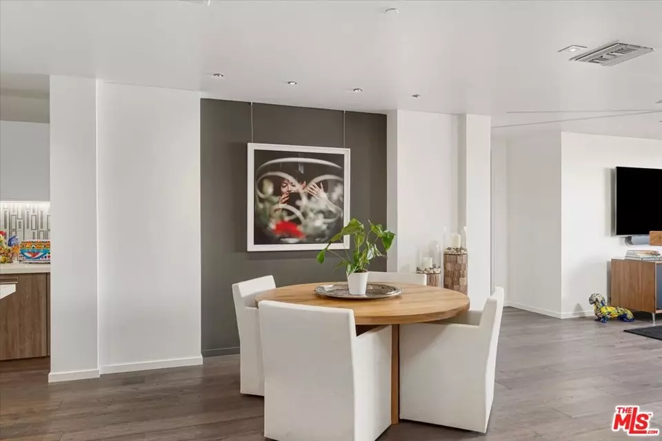  432 N Oakhurst Dr #504, Beverly Hills, CA 90210 photo 13