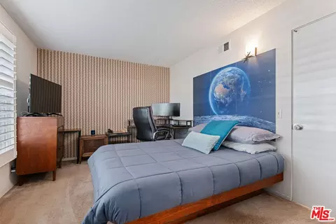 Bedroom - 1100 Elder St, Oxnard, CA 93036 photo 1 of 2
