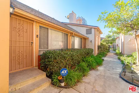 3371 Pasadena Ave #46, Long Beach, CA 90807