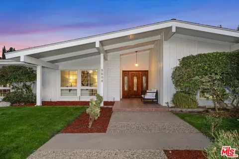 9608 Donna Ave, Northridge, CA 91324
