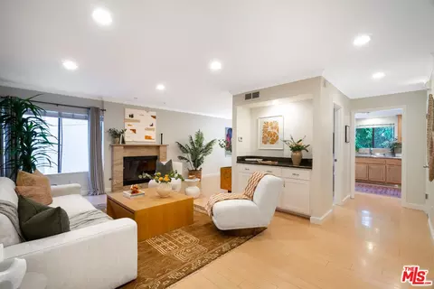 3701 Glendon Ave #6, Los Angeles, CA 90034