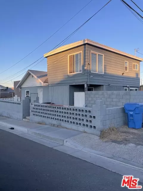209 S 1st Ave, Barstow, CA 92311