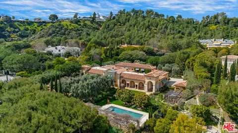 28 Beverly Park Ter, Beverly Hills, CA 90210