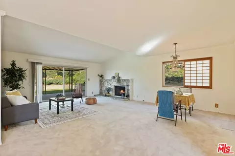 Living - 821 N Maple Ave, Montebello, CA 90640 photo 1 of 1