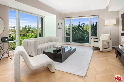 10727 Wilshire Blvd #503, Los Angeles, CA 90024