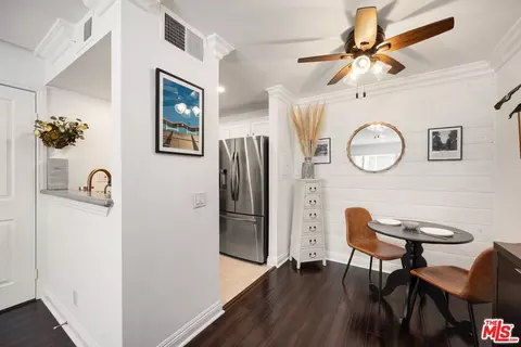 355 N Maple St #224, Burbank, CA 91505 photo 5