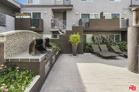 355 N Maple St #224, Burbank, CA 91505 photo 19