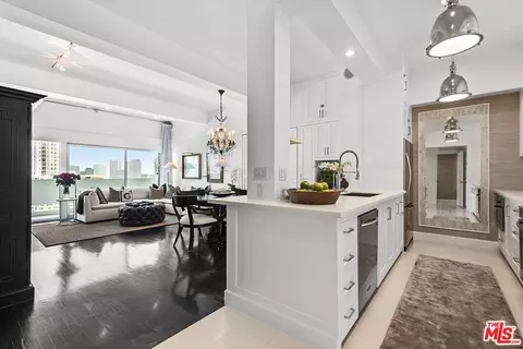 10701 Wilshire Blvd #1202, Los Angeles, CA 90024