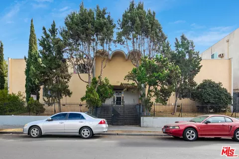830 S Bonnie Brae St, Los Angeles, CA 90057