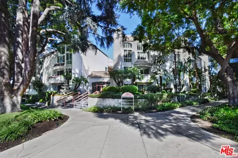 4242 Stansbury Ave #PH 303, Sherman Oaks, CA 91423
