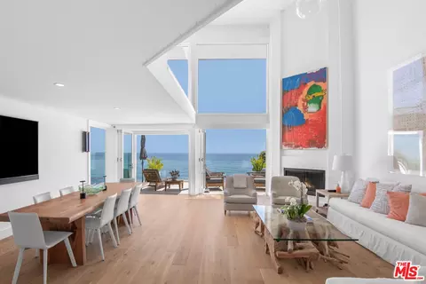 24134 Malibu Rd, Malibu, CA 90265