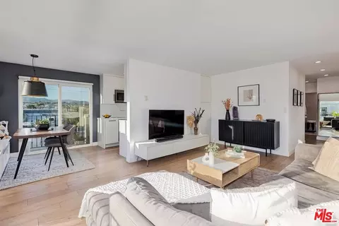 2308 Schader Dr #314, Santa Monica, CA 90404