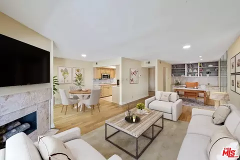 11656 Montana Ave #309, Los Angeles, CA 90049