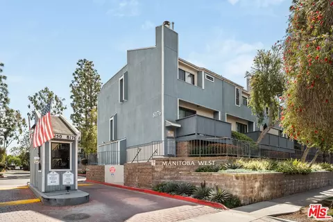 8174 Manitoba St #5, Playa Del Rey, CA 90293