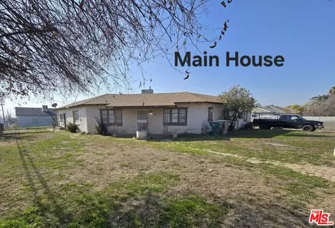 525 Jeffrey St, Bakersfield, CA 93305