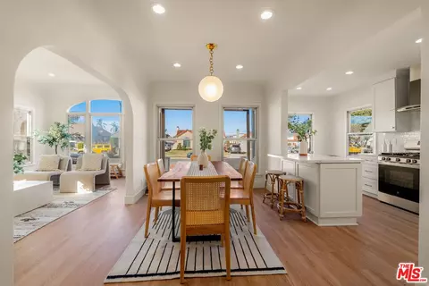 1926 W 84th St, Los Angeles, CA 90047