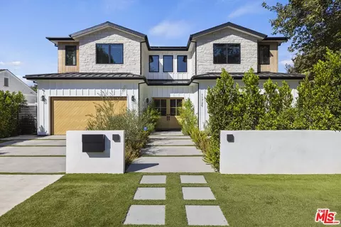 11725 Hesby St, Valley Village, CA 91607