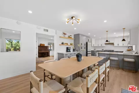 1781 Calle Zocalo, Thousand Oaks, CA 91360