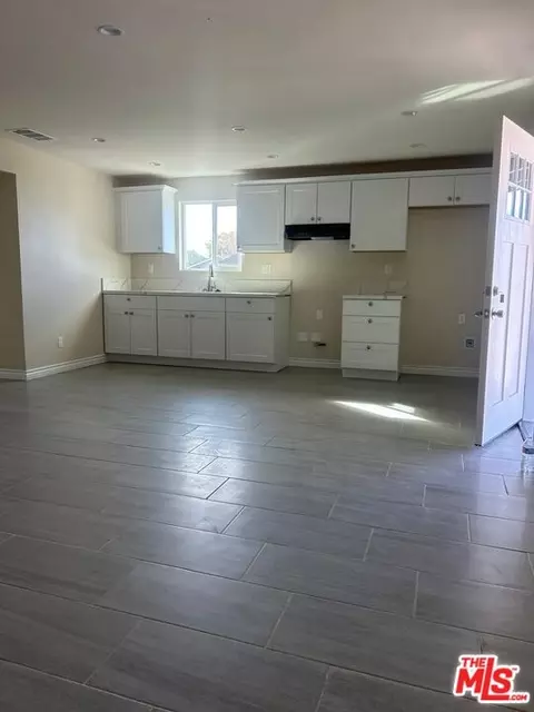 25751 7th St, San Bernardino, CA 92410 photo 3
