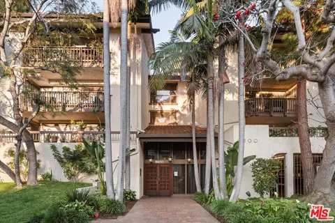8600 Tuscany Ave #409, Playa Del Rey, CA 90293