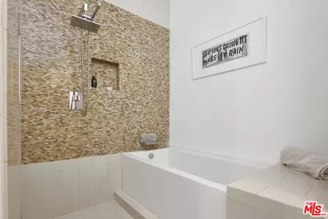 615 Hampton Dr #B201, Venice, CA 90291 photo 15