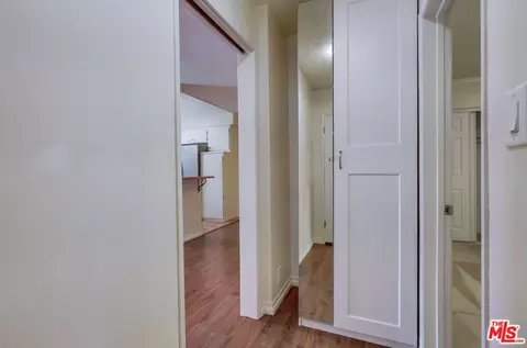 1220 N 3rd St #C, Burbank, CA 91504 photo 31