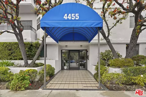 4455 Hazeltine Ave #104, Sherman Oaks, CA 91423