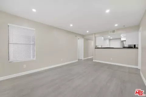 Living - 2309 E 17th St #103, Long Beach, CA 90804 photo 1 of 5