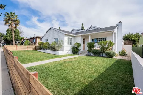 7106 Knowlton Pl, Los Angeles, CA 90045