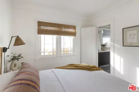 Bedroom - 526 W Maple Ave, Monrovia, CA 91016 photo 2 of 4