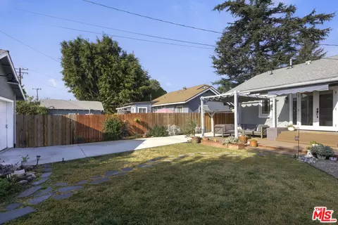 Exterior - 526 W Maple Ave, Monrovia, CA 91016 photo 9 of 9