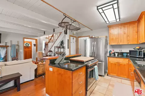 28126 Geneva Ln, Lake Arrowhead, CA 92352 photo 12