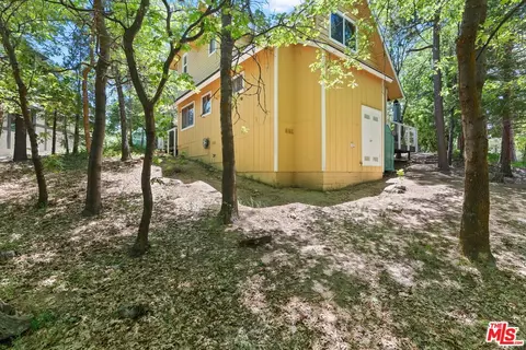 28126 Geneva Ln, Lake Arrowhead, CA 92352 photo 35