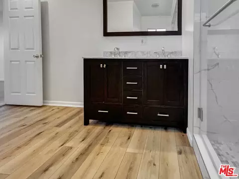 Bath - 822 N Albertson Ave, Compton, CA 90220 photo 3 of 4